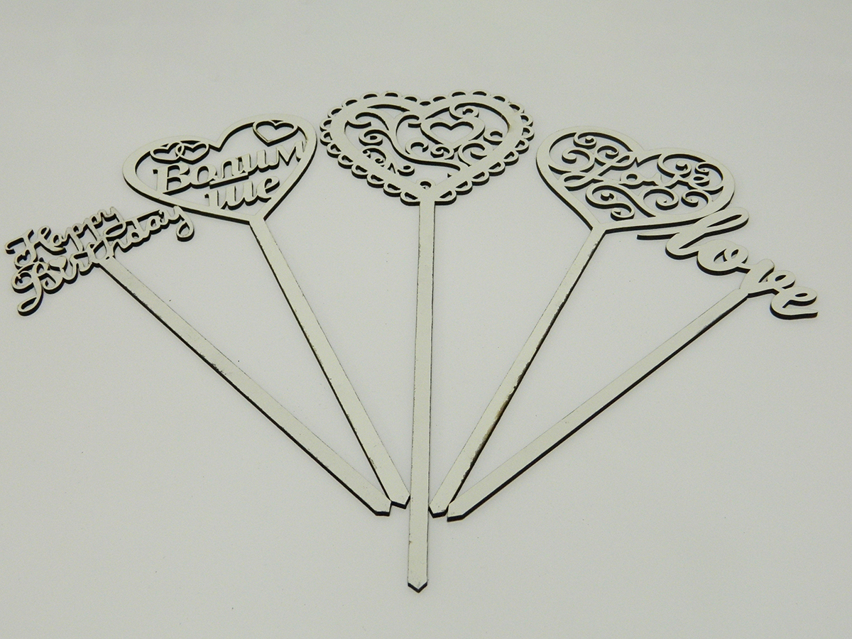 DSCN2584 pikovi - dekoracija za cveće